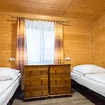 캠프장 Osrodek Wypoczynek Wodnik 루치아네 니다