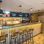 Osrodek Wypoczynek Wodnik 캠프장 *