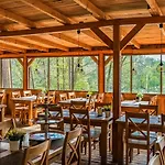 Osrodek Wypoczynek Wodnik 캠프장 *